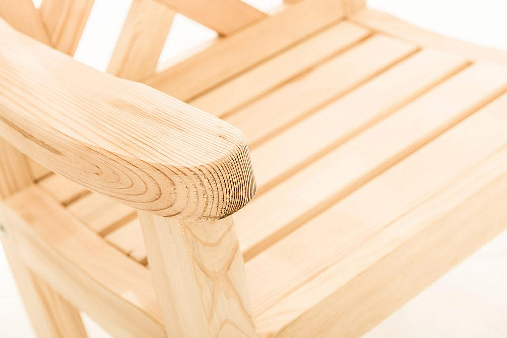 Zahradní židle z masivu borovice